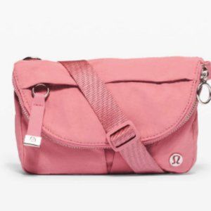 Lululemon All Night Festival Bag *Micro